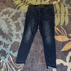 Old Navy Women’s Sz 8 Rockstar Super Skinny Mid Rise Jeans Long Stretch Dark